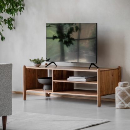 fd45a75f26f22571f2a832c90f7ec83167cc1a05500c477e340b662384315603.jpg An Image of Canley TV Stand Natural