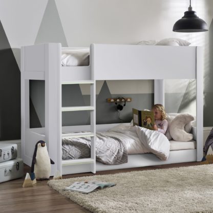 32f9417787b3ca76b27bad5c1dd14f68ea80f8bd9b21b4b40ff2a6be88654b22.jpg An Image of Solomon Bunk Bed White