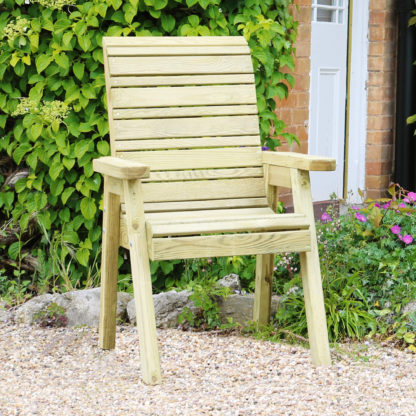 c09bd47efafee0d15111b1f67d672f4382e6038708a06be1c62353f80956bb01.jpg An Image of Freya Chair Natural