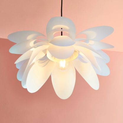 2f80361c35b8014e675fa6fbe1a47ecc6469336f6f31bd82f06f70f5b04cf15d.jpg An Image of Elements Fresco Adjustable Pendant Light White