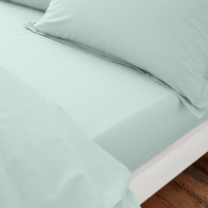 3fab5e2803210a0a108782ec333ddde4a4ca69f89c4e9253bfc8e731697ae2db.jpg An Image of Organic Cotton Fitted Sheet Sky (Blue)