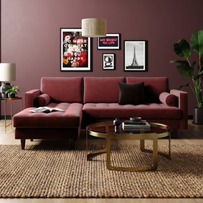 1e26ca21b8717b483211d5652b728e80af4f2d3accdba2dd3565effdba6dbdb2.jpg An Image of Zoe Velvet Corner Chaise Sofa