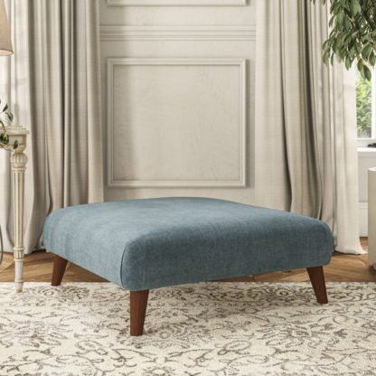 2e0952f21b6b018a648deaa8a782d644345f2df32c7ef308f84e1bf6d603ef22.jpg An Image of Evelyn Footstool