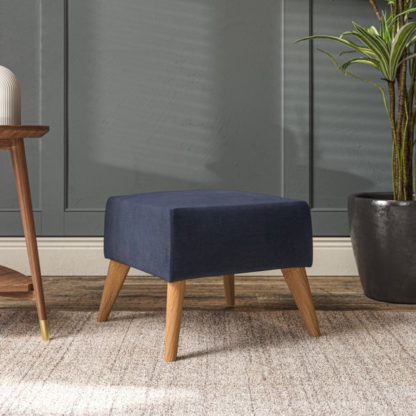 2f0917810c9d05eab1d5118f4adb5a72ad5533723548ad173bfddb30d3a021ce.jpg An Image of Marlow Footstool