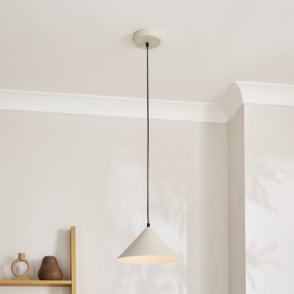 3879dd3eba34e15978a7f647ffd9ddaf02cb3cdabdc207cf0c09252d9b7424f2.jpg An Image of Edited Life Industrial LED Pendant Light