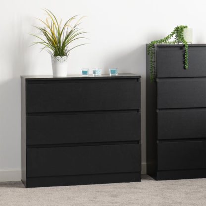 57c3cc533a370aa9fff8c97032fd4d03e365e2fbac401bb837fa8b51d0821119.jpg An Image of Walker 3 Drawer Chest