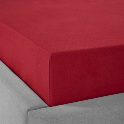 726da6b7c3d580ce4d3e738a4c1db5e46c4806a01a915ca81057214eff26ea99.jpg An Image of Dorma Premium Brushed Cotton Fitted Sheet