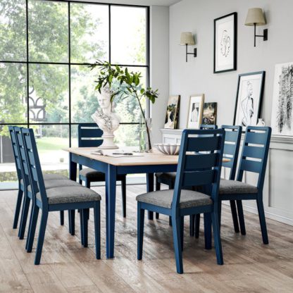 7fb5ff835afb7f83142812d94c2d2b822fa2735765bfd7dfc923849f84ab931f.jpg An Image of Marlow 4-6 Seater Extendable Dining Table