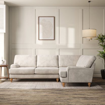 89cb5f4ee2d6aa9fb8bc33417627abcc1004dc12408541bf518364ef6c20a44a.jpg An Image of Darwin 4 Seater Corner Sofa