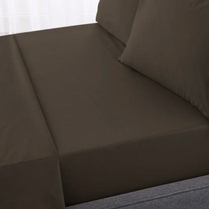 8fcb23fd9e029d4b7921d35a23d70b638e002c95893c6e8844c064c7c99f948f.jpg An Image of Hotel 230 Thread Count Percale 100% Cotton Fitted Sheet