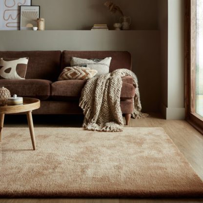 c399a1f238d4a1aeff537f9a7e0d054c65da97c7e482dbc232c287ba52c581cd.jpg An Image of Faroe Wool Look Washable Faux Fur Rug