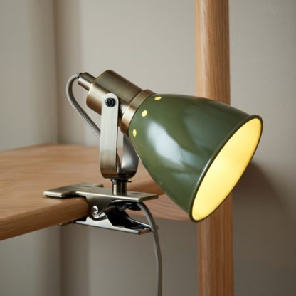 cc6f300e3db627fa3096cdead4083567076f21e3f2489f626b986b240e3f3797.jpg An Image of Miley Industrial Plug In Adjustable Clip On Wall Light